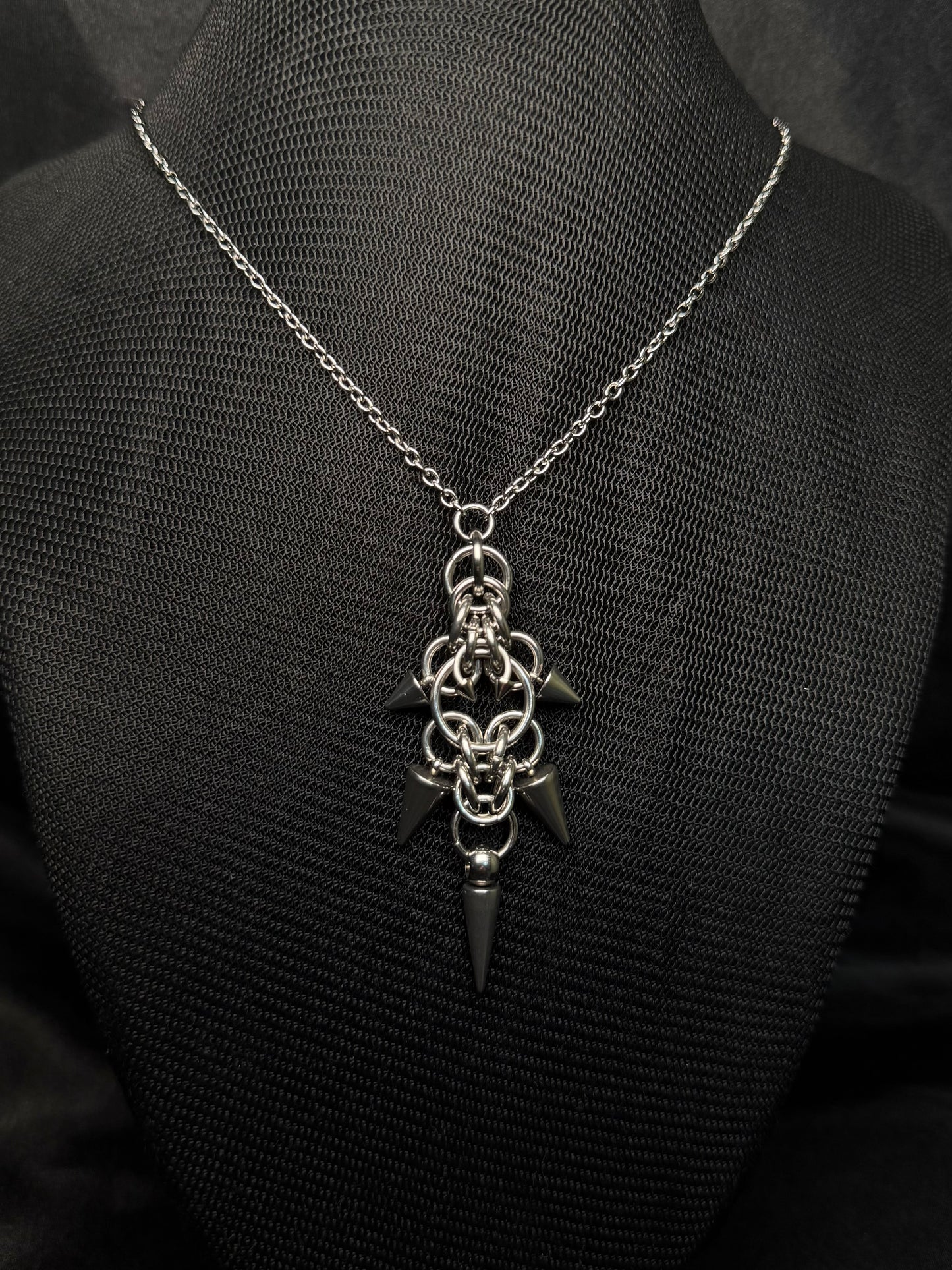 Fade necklace