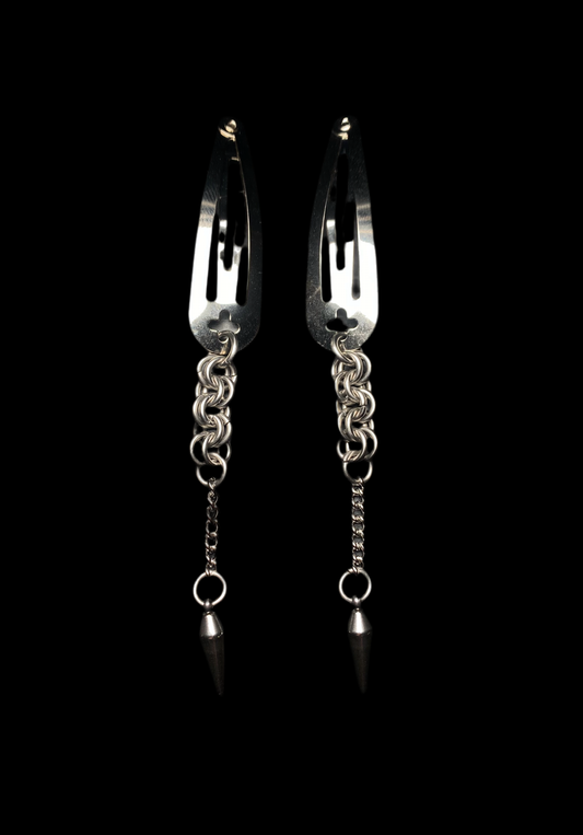 Flail hairclip