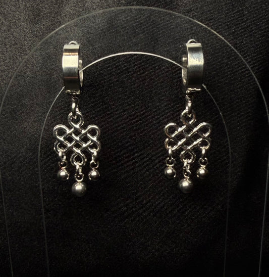 Woven dewdrop earrings