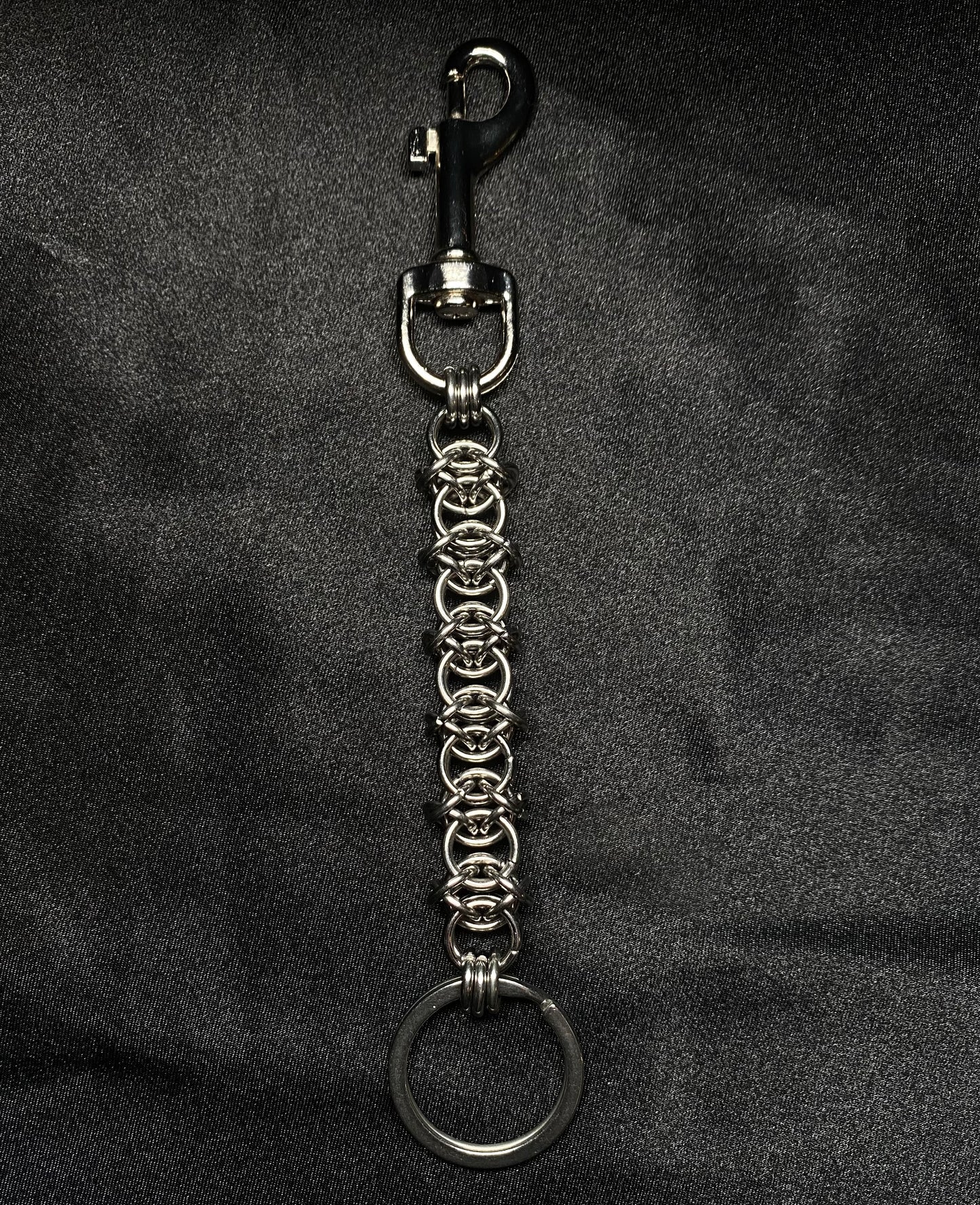 Barbed keychain